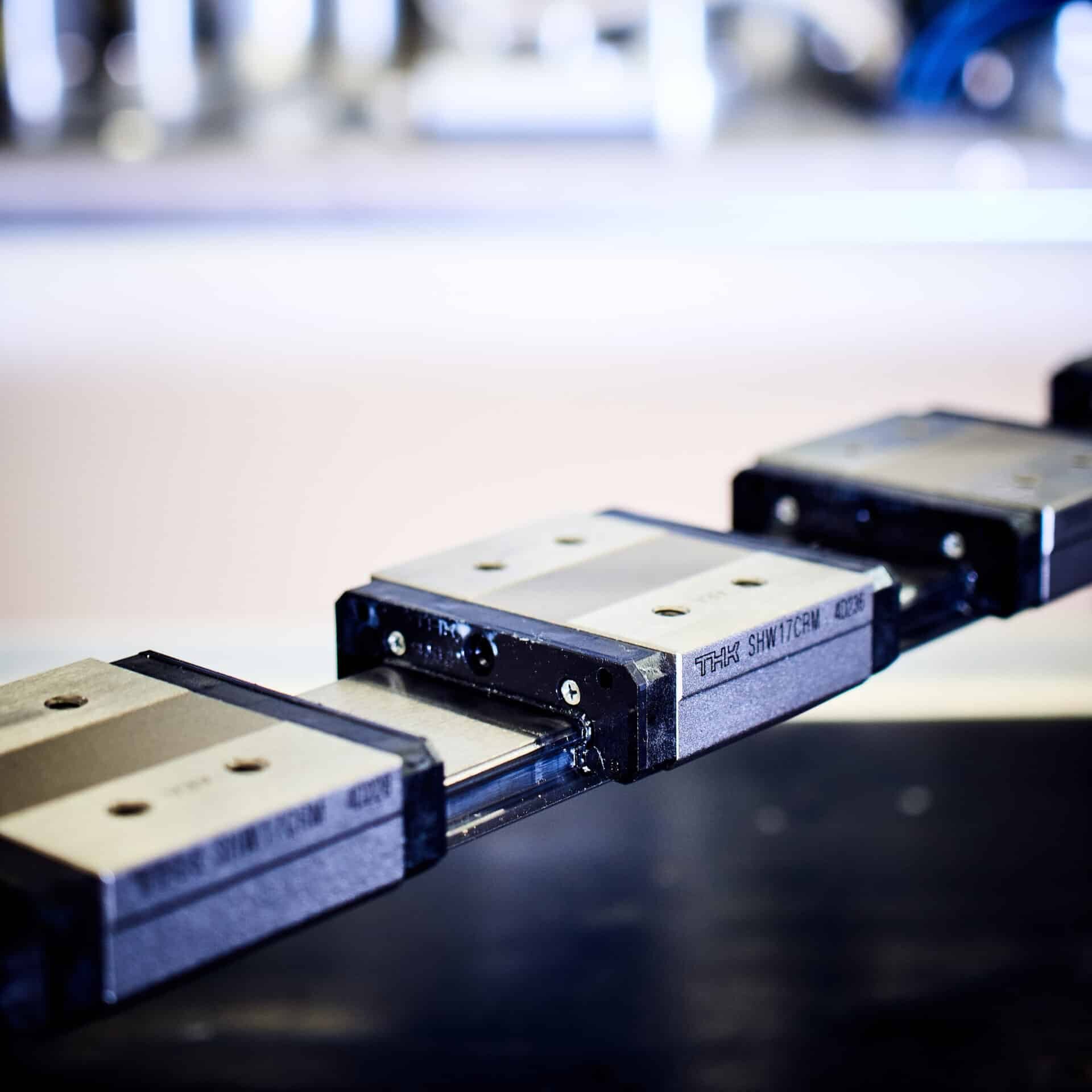 Profielrailgeleidingen bij LM Systems